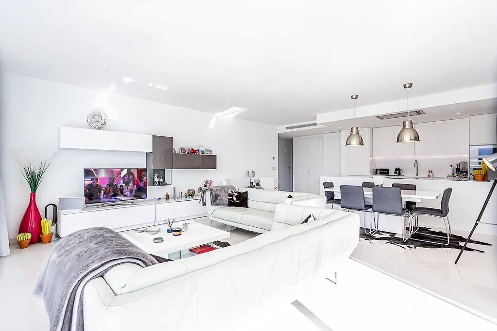 Stunning Modern 3 Bedroom Apt Cataleya Rdr321 Estepona Apartment